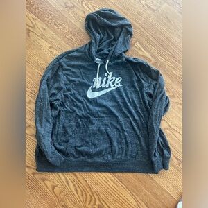Women’s Pre Owned Gray Nike Women’s 1X Nike script hooded sweatshirt